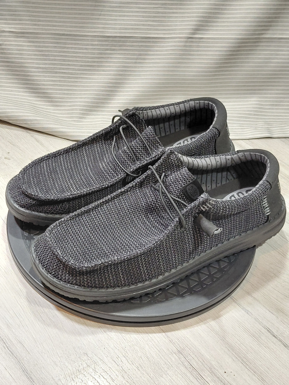 NEW Hey Dude Wally Stretch Sox Black & Grey Knit Casual Comfort Slip Ons MENS 12